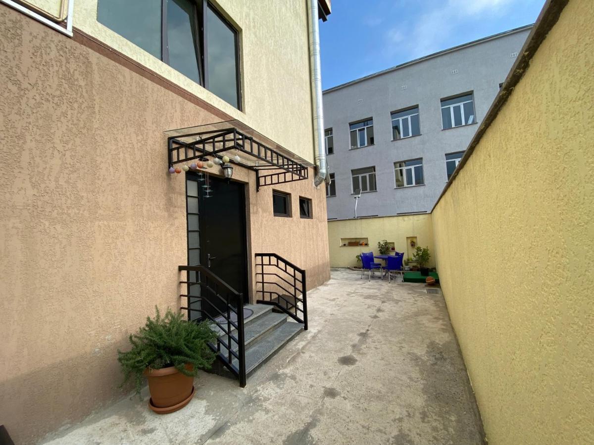 Lovely And Cozy Apartment! Kutaisi Ngoại thất bức ảnh