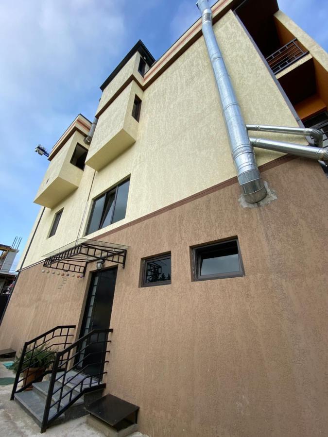 Lovely And Cozy Apartment! Kutaisi Ngoại thất bức ảnh